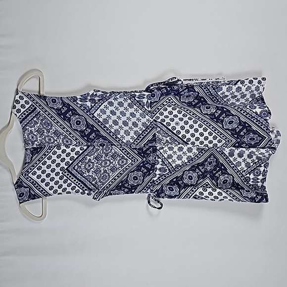 MIMI Chica Navy/White Pattern Romper Size Small - Picture 3 of 8